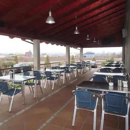 Area De Servicio Villamartin 2*