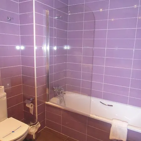 Area De Servicio Villamartin de la Abadia