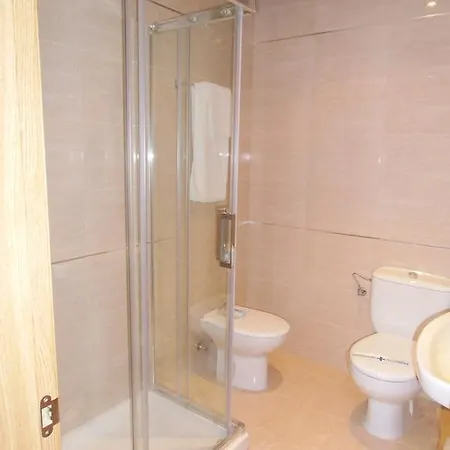 فندق Area De Servicio 2*