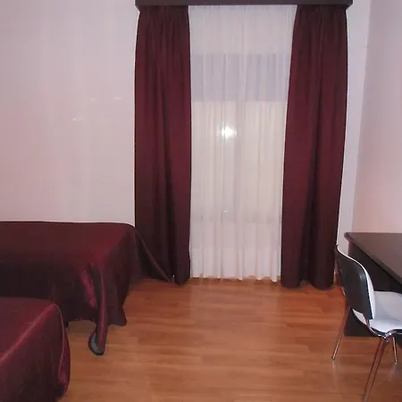 Area De Servicio Villamartin 2*