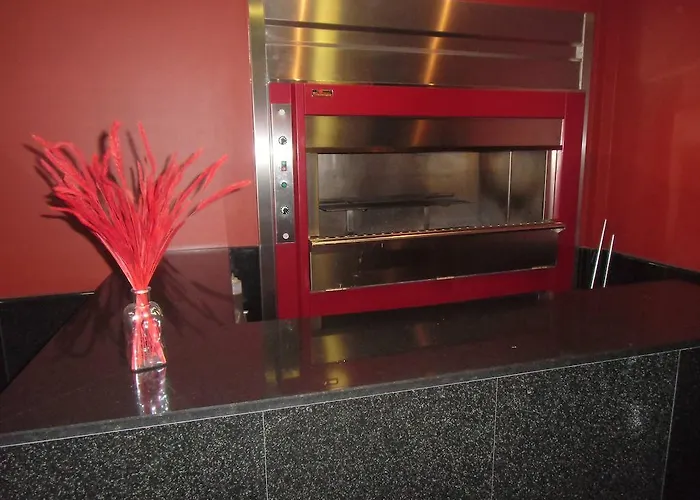 Area De Servicio Hotel 2*